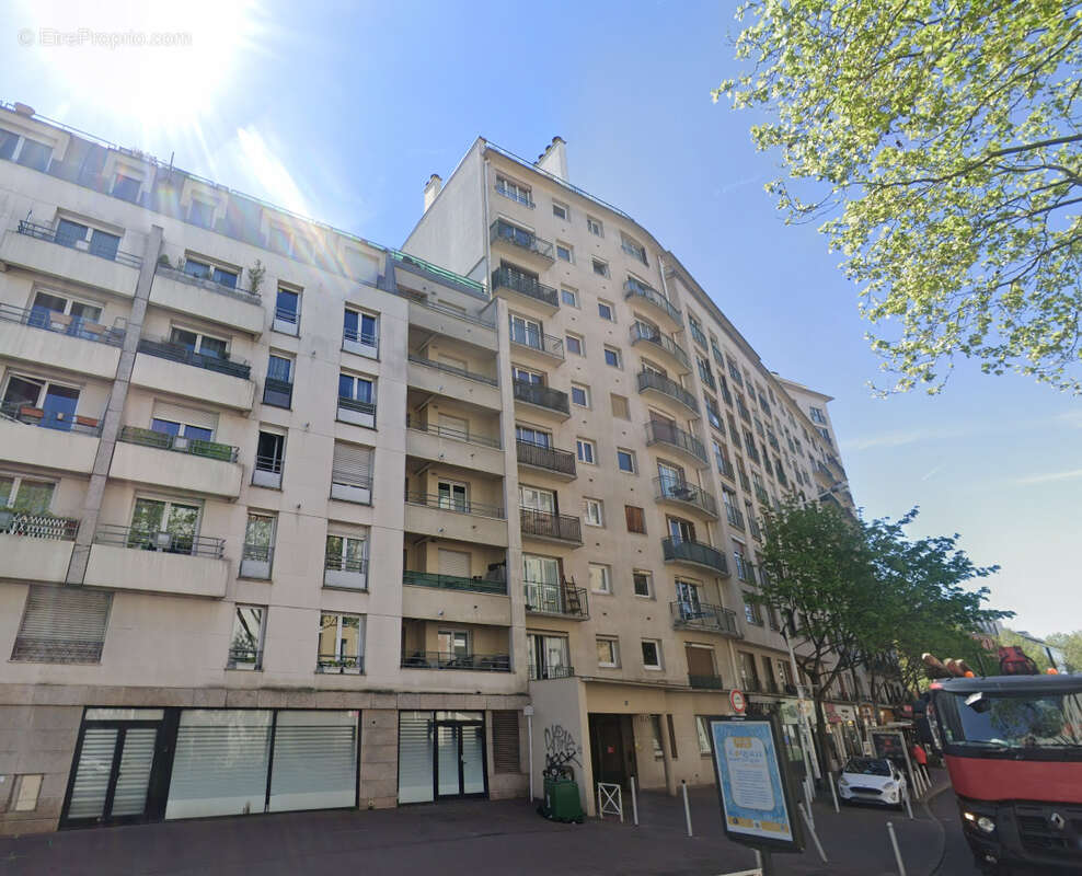 Parking à MONTROUGE