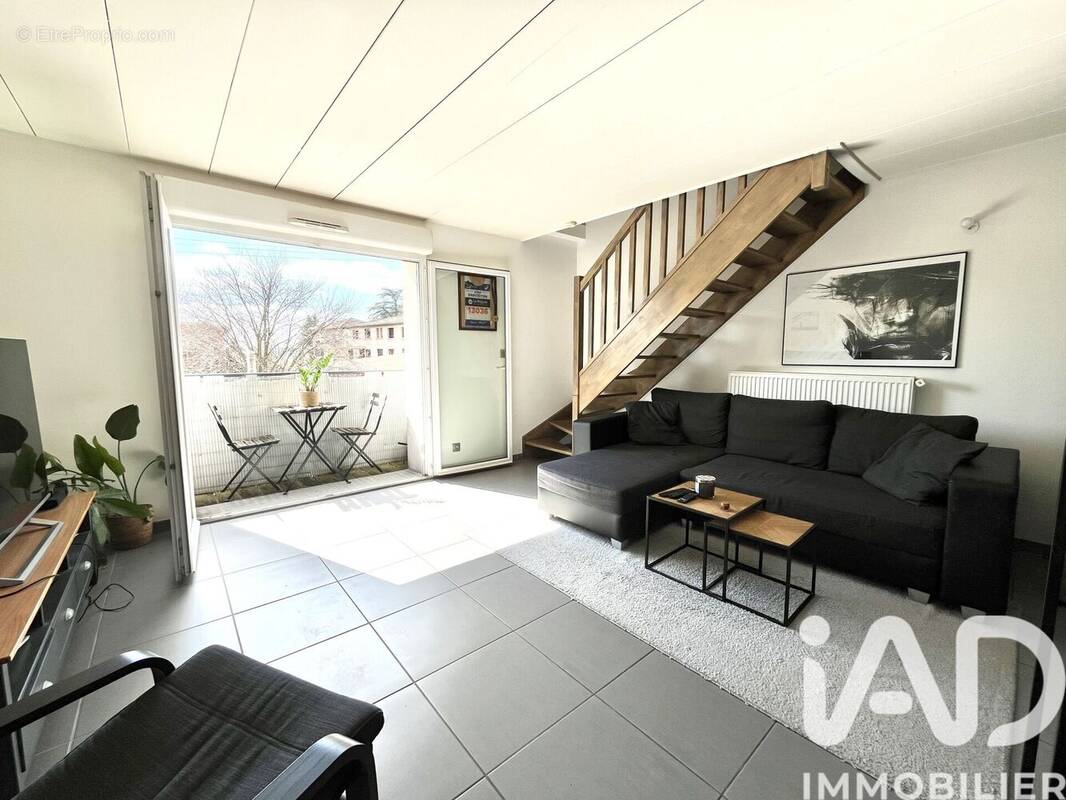 Photo 1 - Appartement à LA MULATIERE