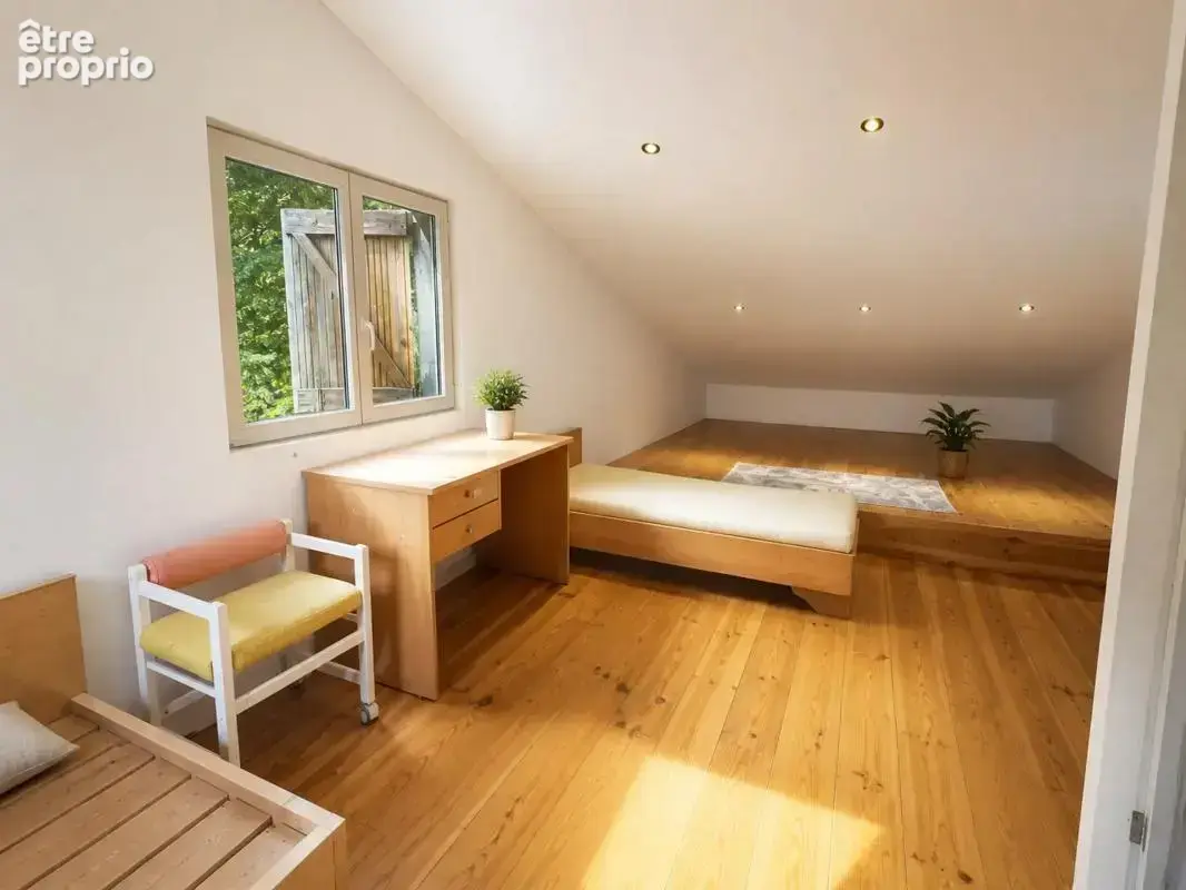 maison familiale de 132 m² sur un terrain 2 700 m² - photo 10