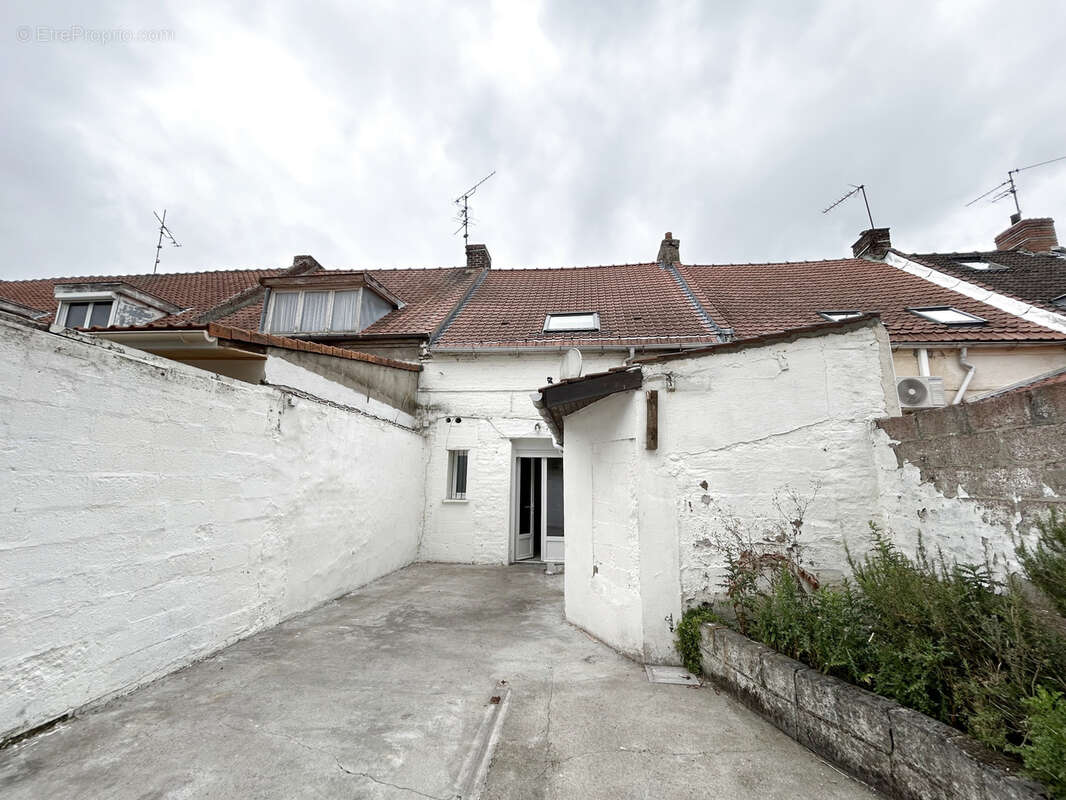 Maison à HENIN-BEAUMONT