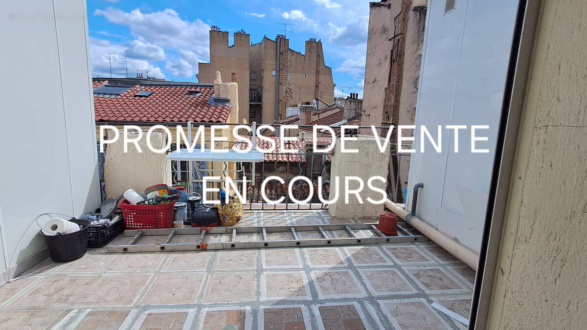 Appartement à MARSEILLE-1E