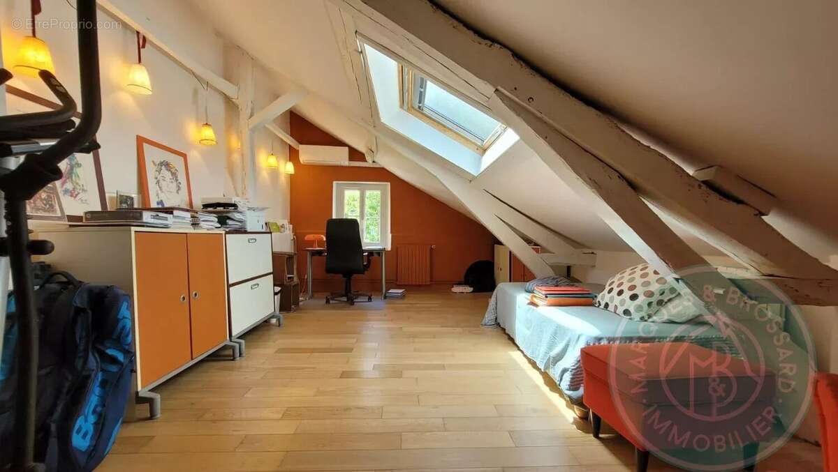 Maison à LEMBEYE