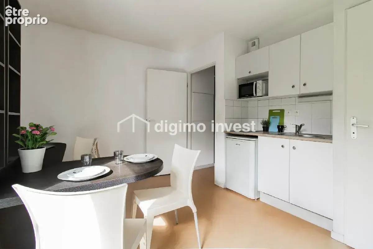 Appartement T1bis à deux pas des universités - photo 3