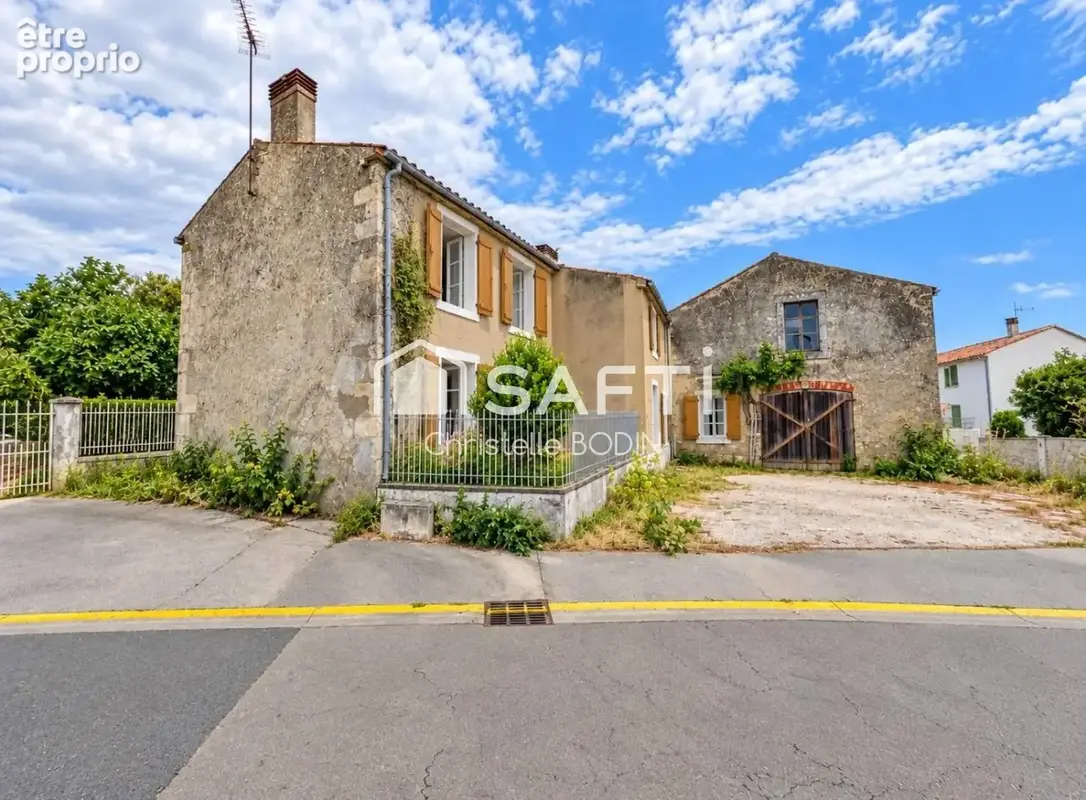 Photo 1 - Maison à SAINTE-SOULLE