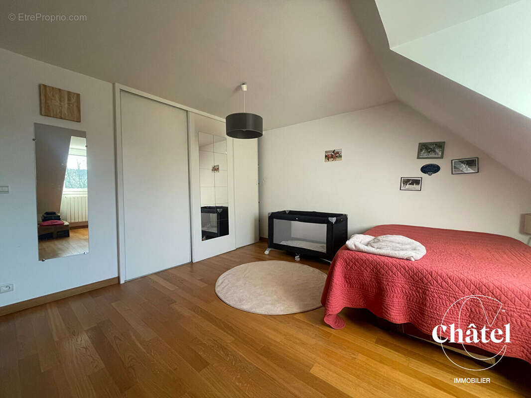 Maison  6 pièces proche Gare et A1 à 10 minutes - photo 10