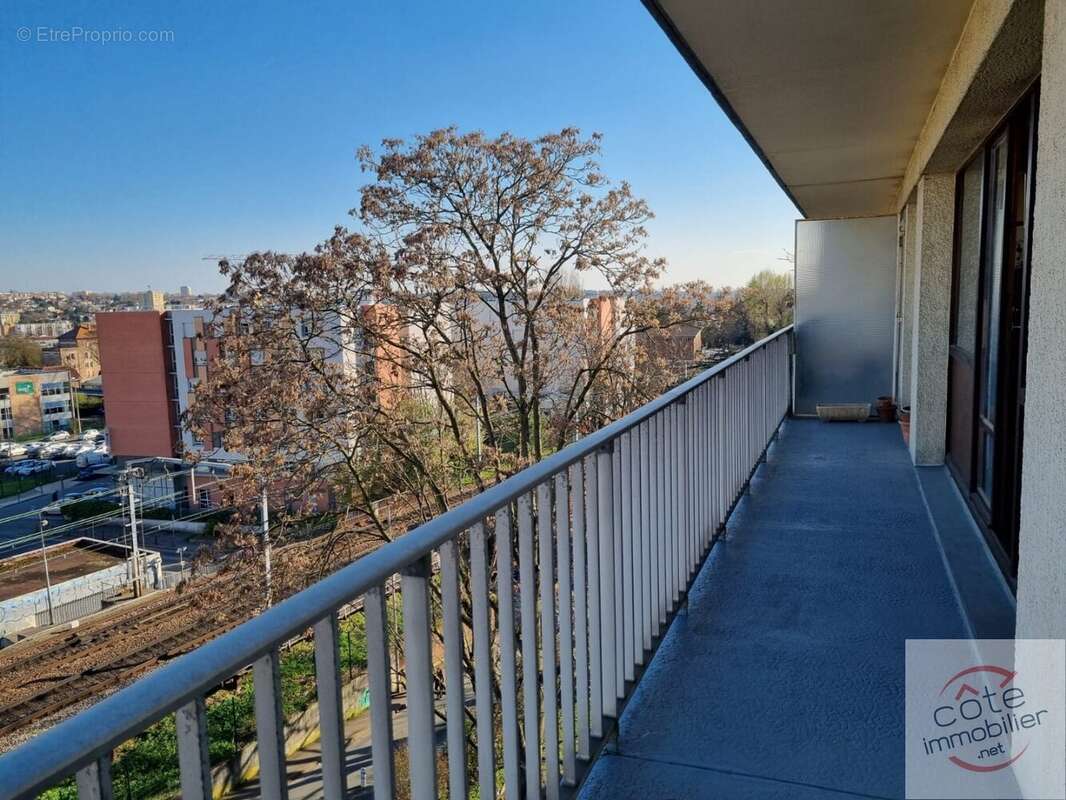 Appartement à CACHAN