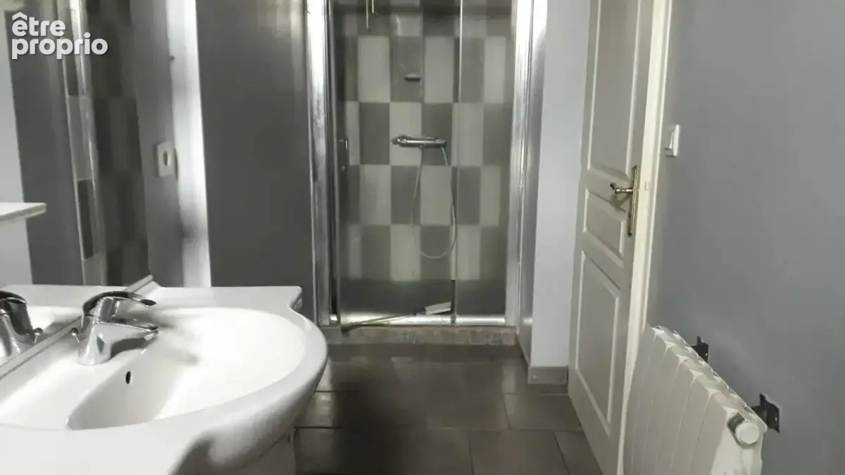 Appartement t3  quartier historique - photo 9