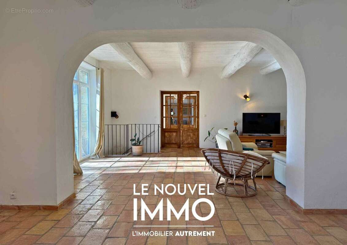 Maison à PELISSANNE