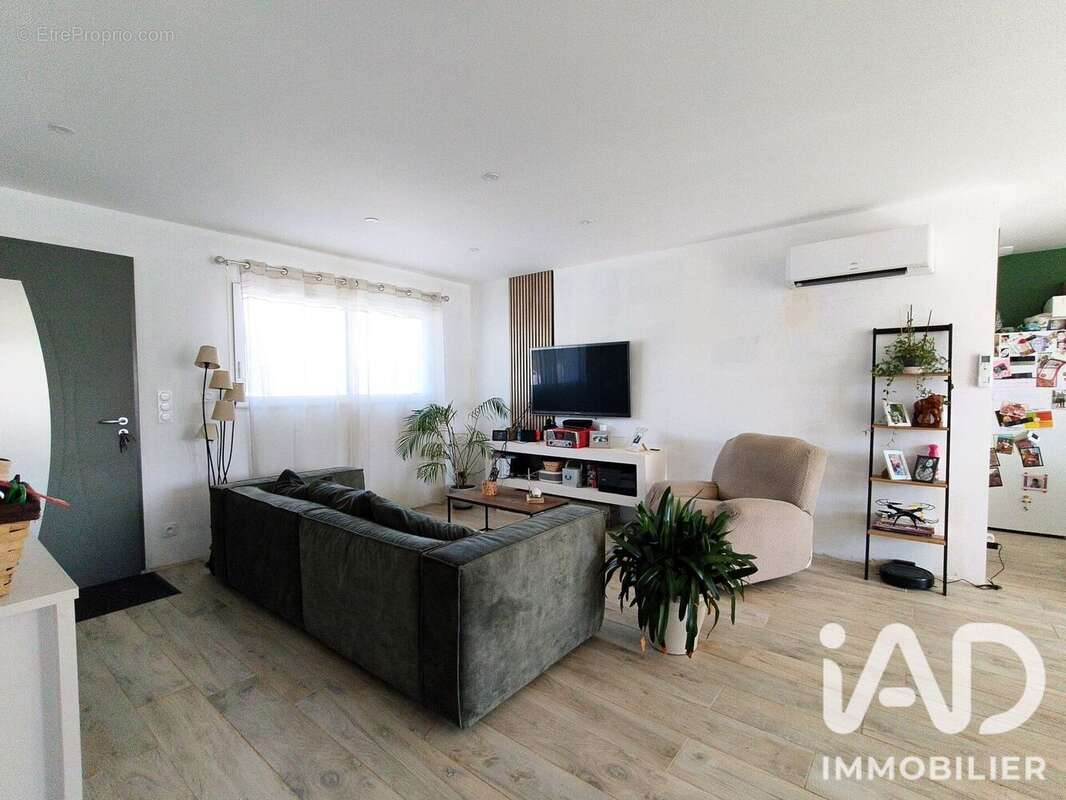 Photo 2 - Maison à LE CHAMP-SAINT-PERE