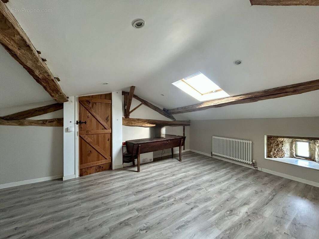 Maison à CAUNAY