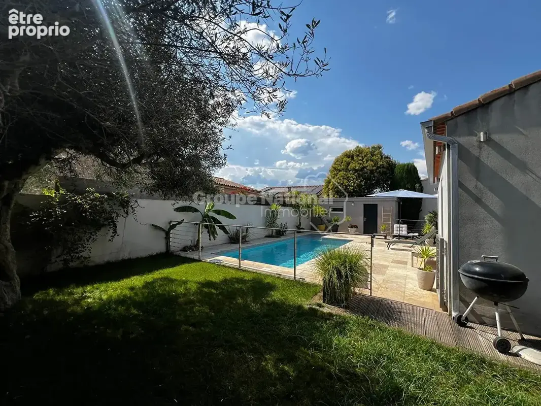 COUP DE COEUR À UCHAUD Magnifique Villa plain pied 4 chambres piscine - photo 11