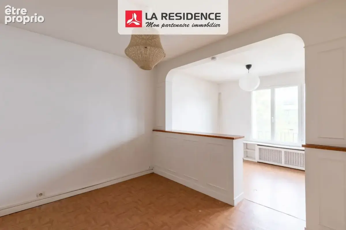Appartement 1 pièce 29 m² à vendre à Saint-Ouen (93400) - photo 1