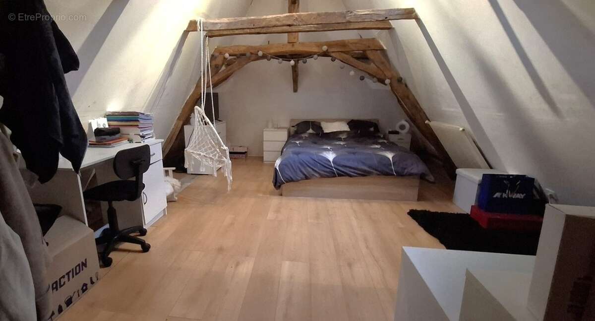 A vendre LIMEYRAT (24), maison de 172 m2 sur un terrain de 2300 m2 - photo 15
