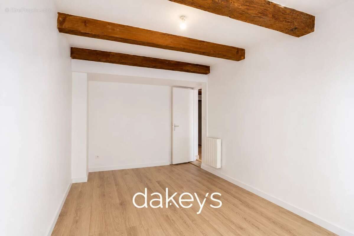 Marseille 6ème – préfecture / rome – grand t2 de 52 m² - photo 7