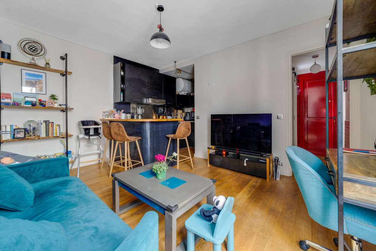 Appartement à PARIS-11E