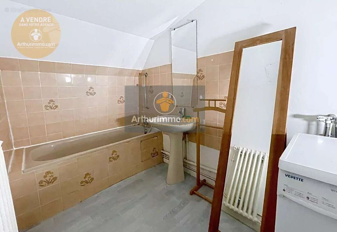 Appartement à MAFFLIERS