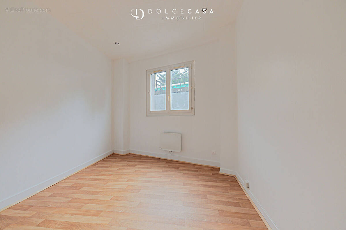 Appartement à LE PERREUX-SUR-MARNE