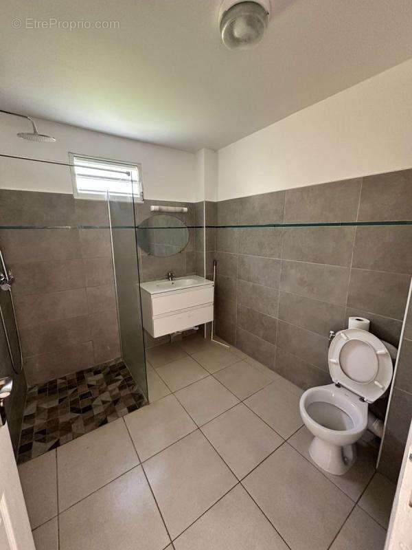 Appartement à LE ROBERT