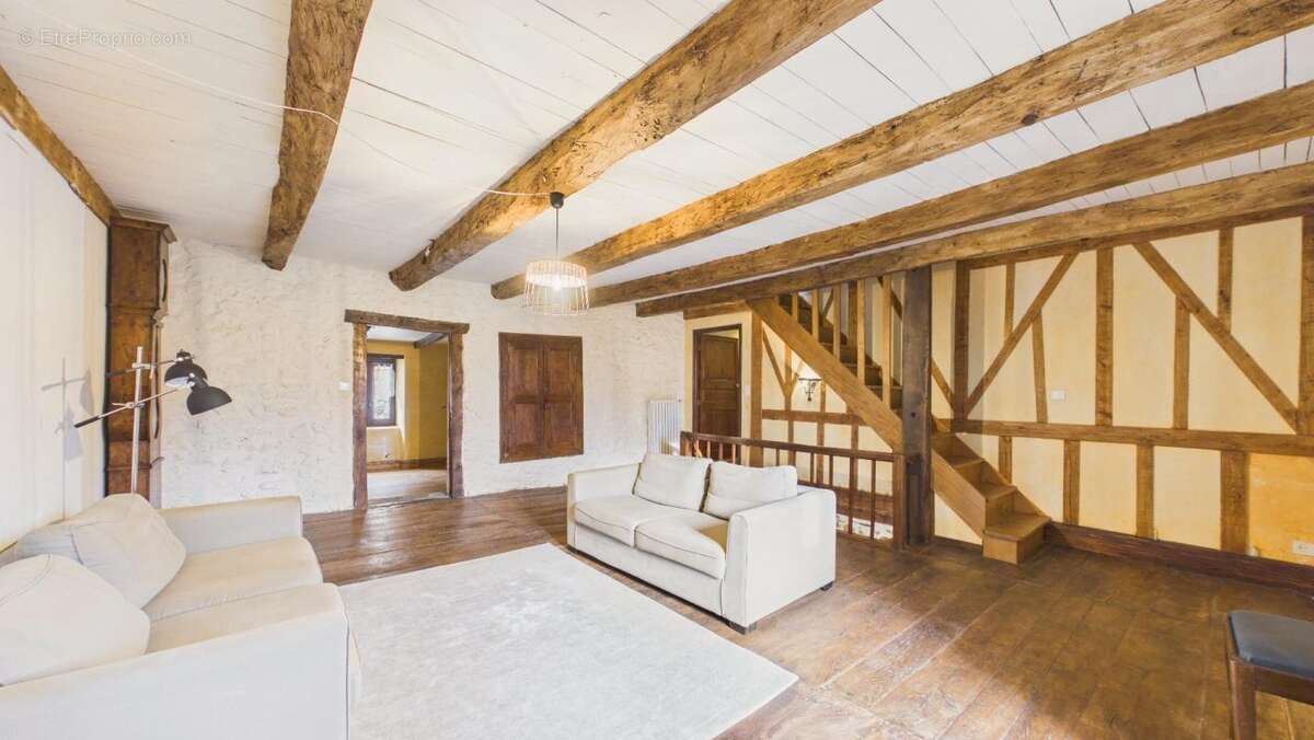 Maison à LUNAC