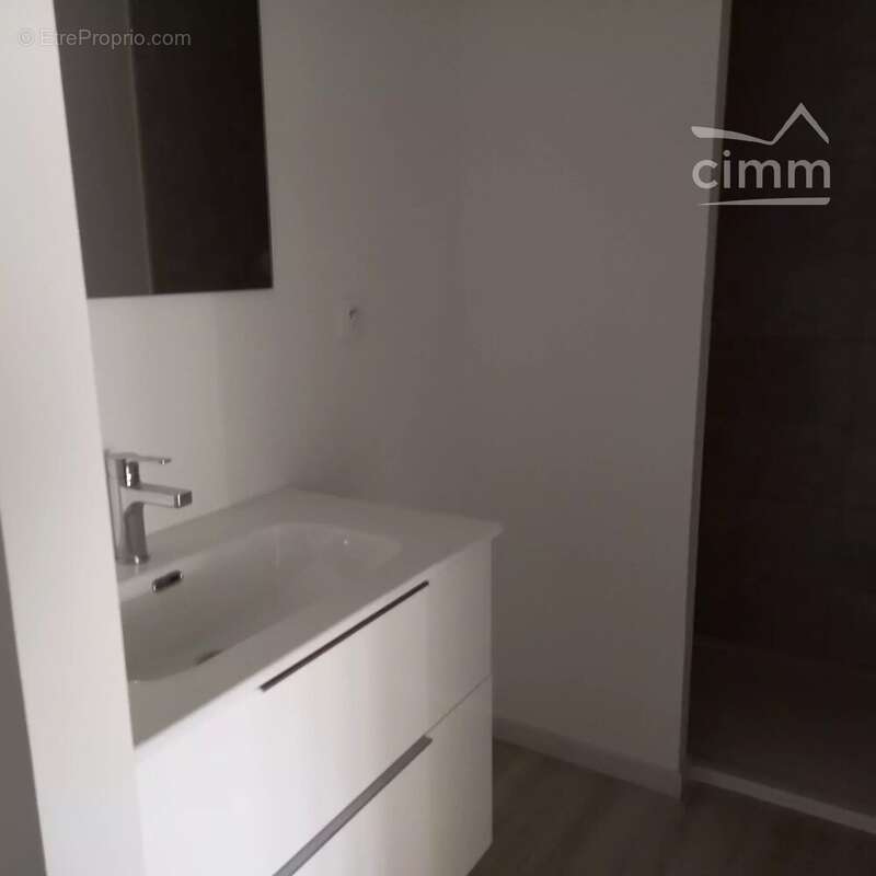 Appartement à BOURG-LES-VALENCE