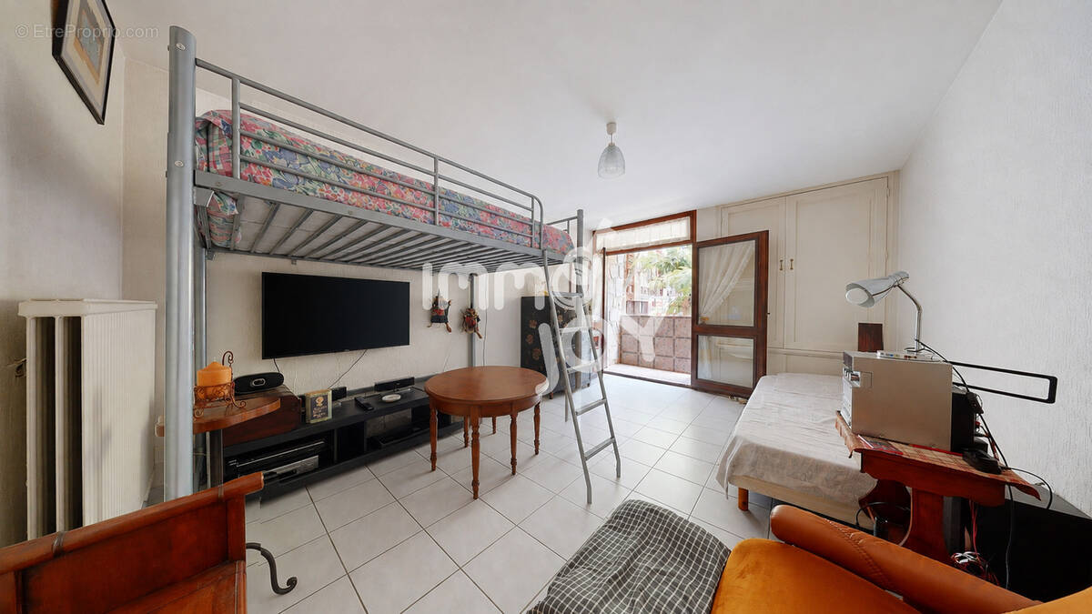 Appartement à BEZIERS