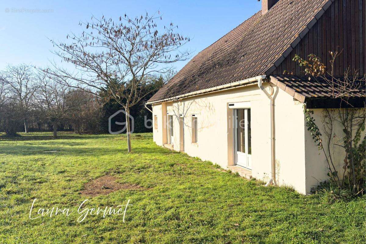 Maison à ROUVRES-LES-BOIS