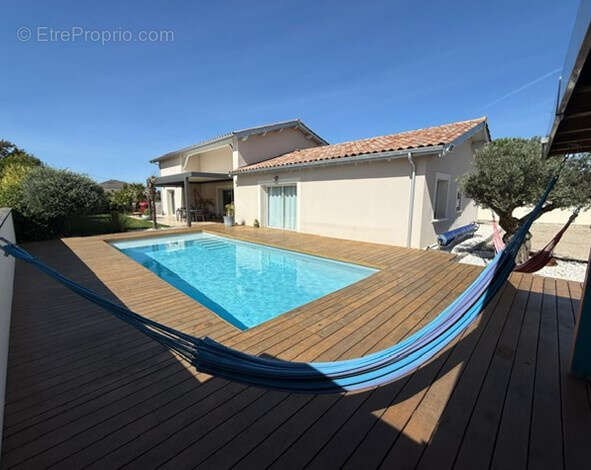 Maison à VILLETTE-D'ANTHON