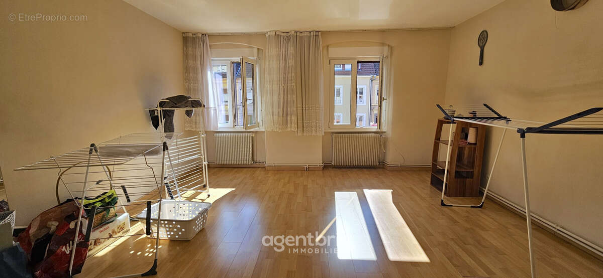 Ensemble immobilier (lot de 5 appartements sur 8) à Mulhouse - photo 9