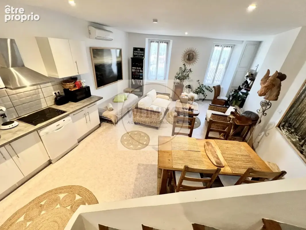 Maison de village rénovée avec garage et terrasse tropézienne - photo 8