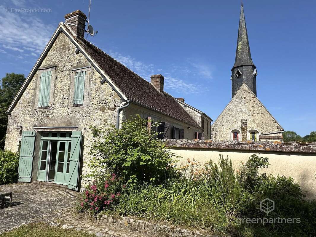Ancien presbytère avec jardin clos à Tourouvre au Perche - photo 5