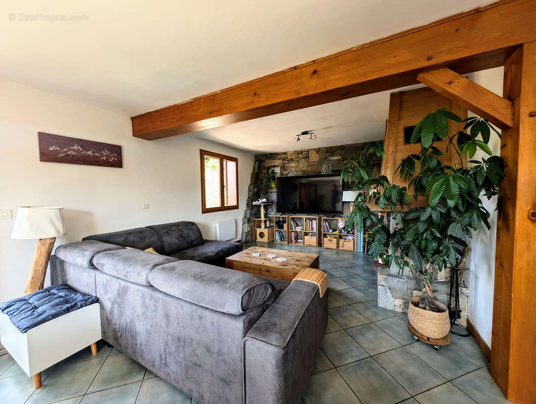 Maison à GROISY