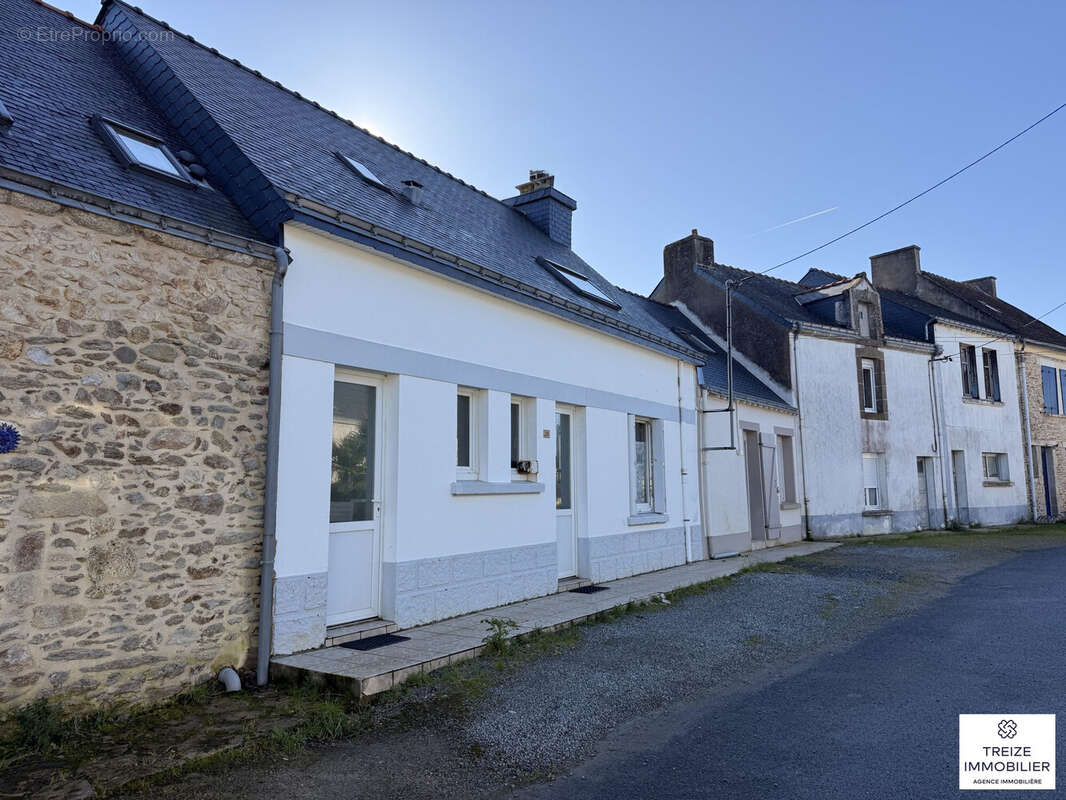 Maison à LE TOUR-DU-PARC