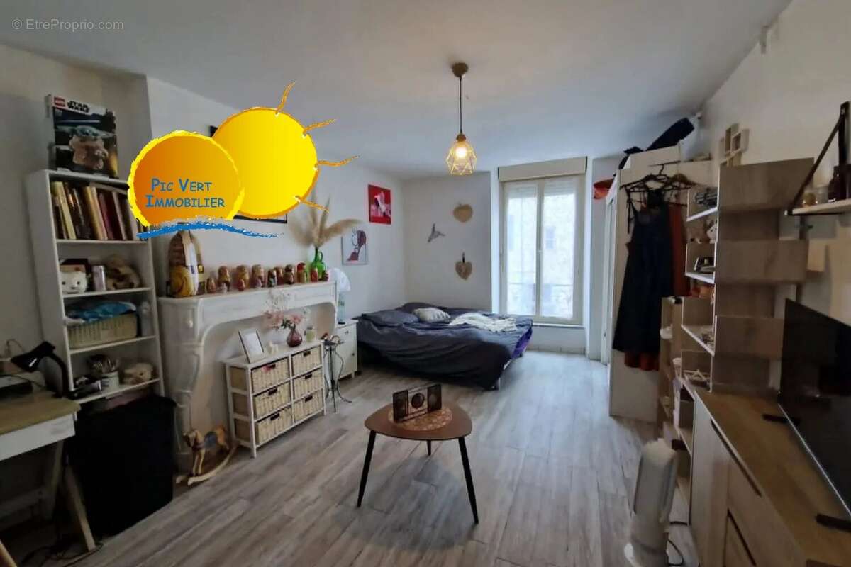 Appartement à AUXONNE