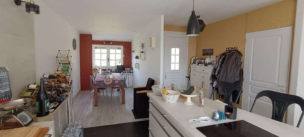 Maison à SAINT-CHRISTOPHE