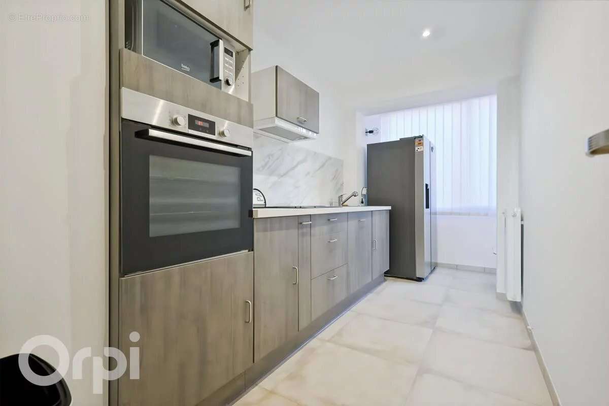Appartement à LE CANNET