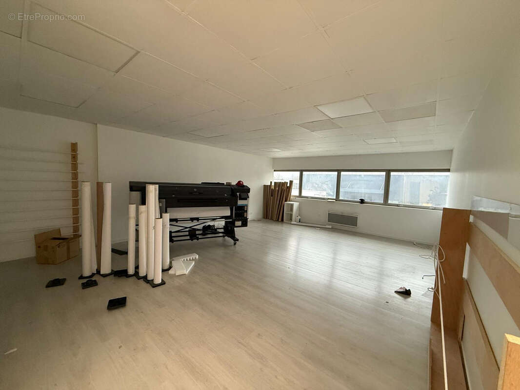 Commerce à NOISY-LE-GRAND