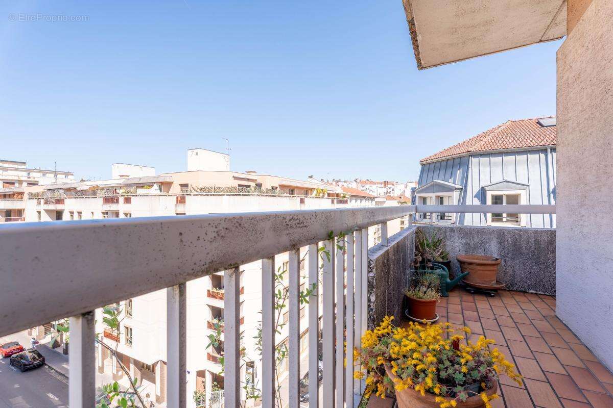 Appartement à LYON-6E
