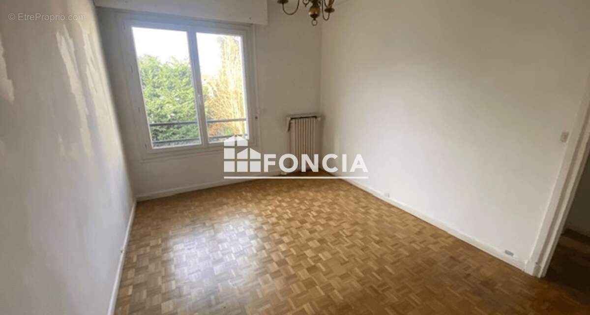 Appartement à CHATENAY-MALABRY