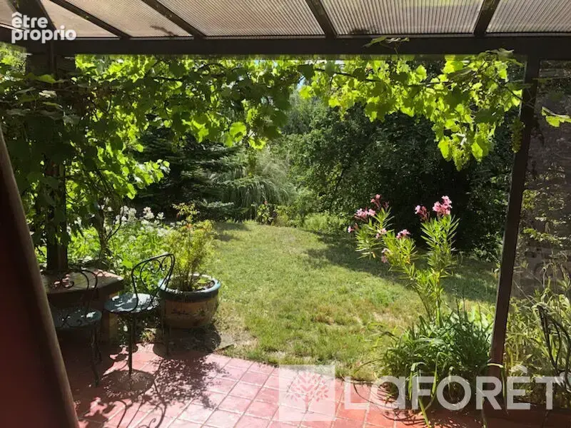 Maison d'architecte de 154 m²  - En pleine verdure - Villebon Sur Yvette - photo 7
