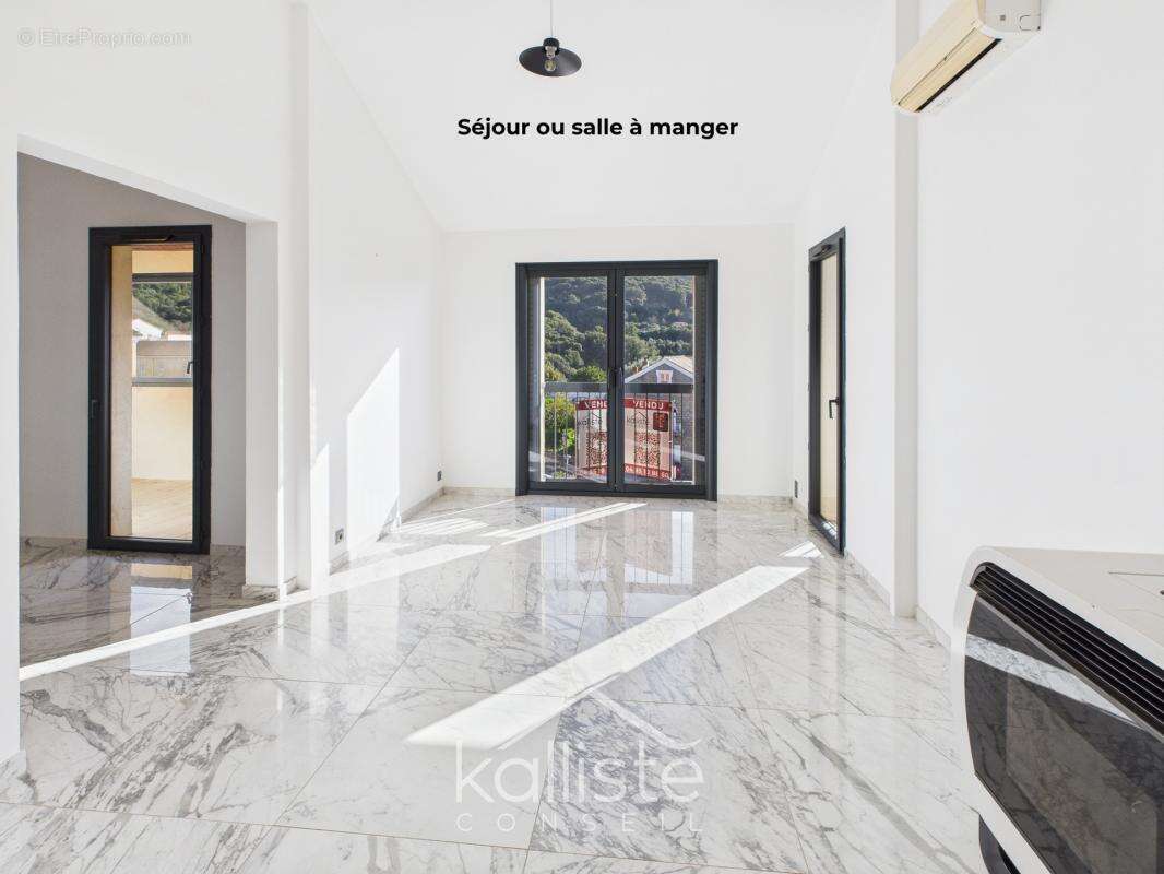 Appartement à CAURO