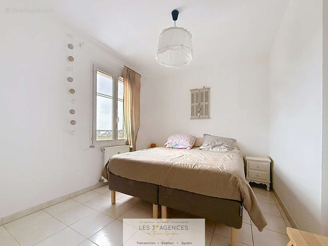 Maison à LA GARDE-FREINET