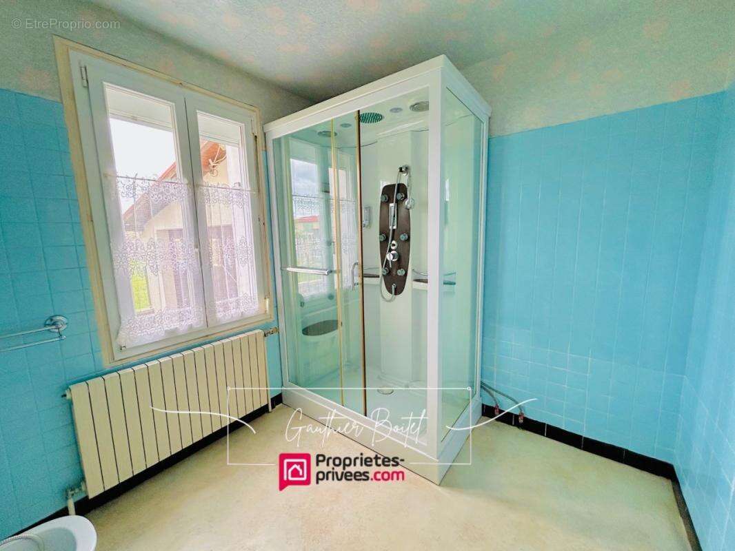 Maison à COULOMMIERS