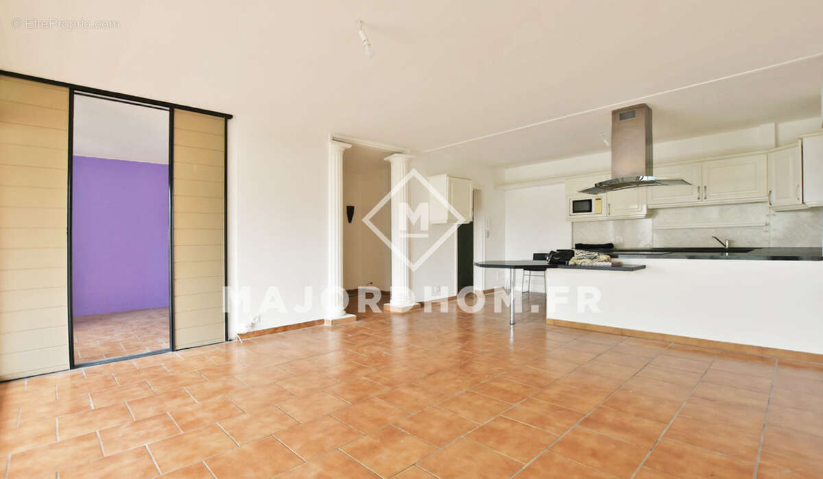 Appartement à MARSEILLE-10E