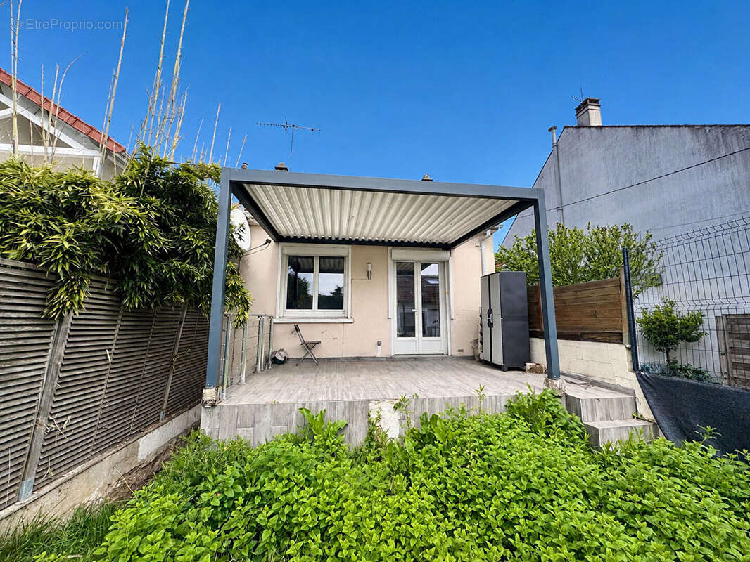 Maison à VITRY-SUR-SEINE