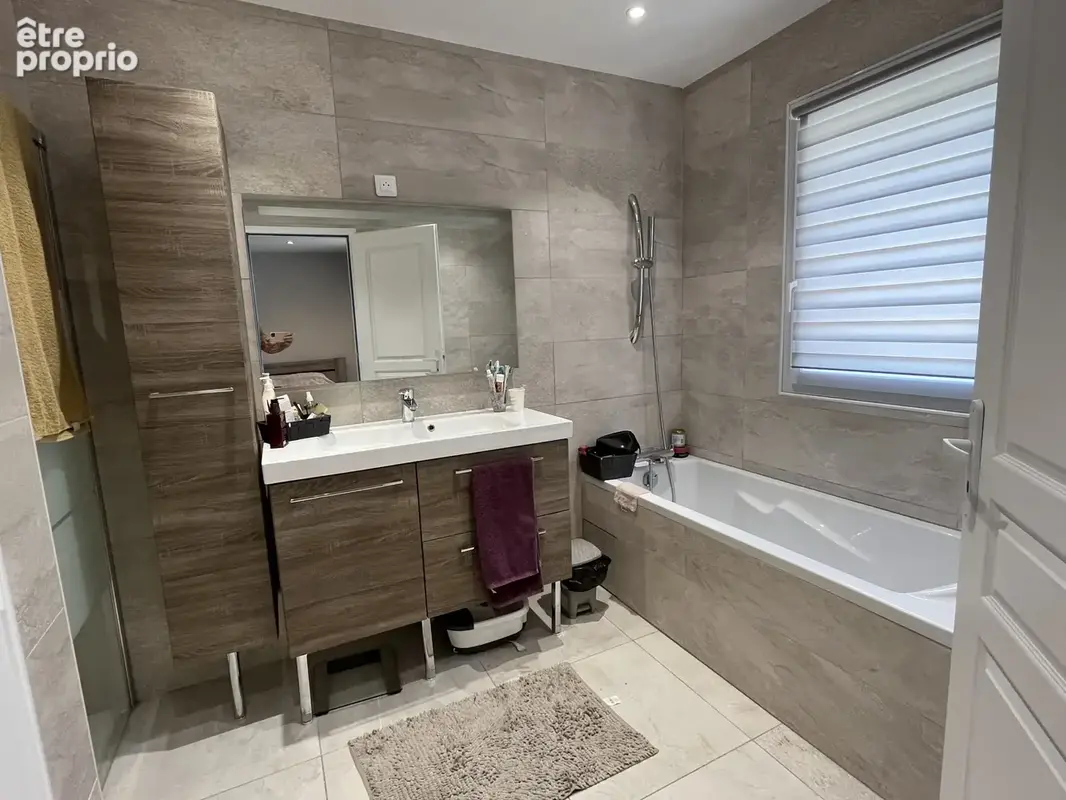 Maison individuelle traditionnelle renovee vivable plain pied - ideal grande famille - 5 chambres - photo 7
