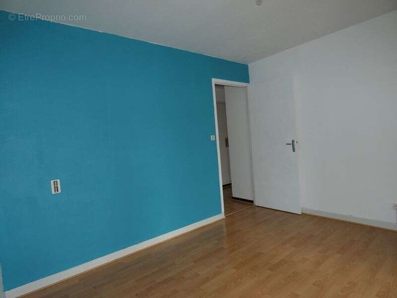 Appartement à VEYNES