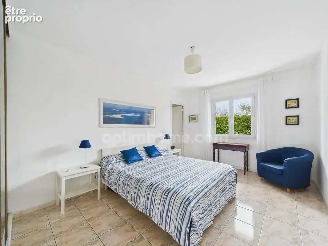 Bassin d'arcachon - la hume – gujan-mestras  maison de plain-pied 190 m²  3/4 chambres + espace indépendant  terrain 1 000 m²+   - photo 10