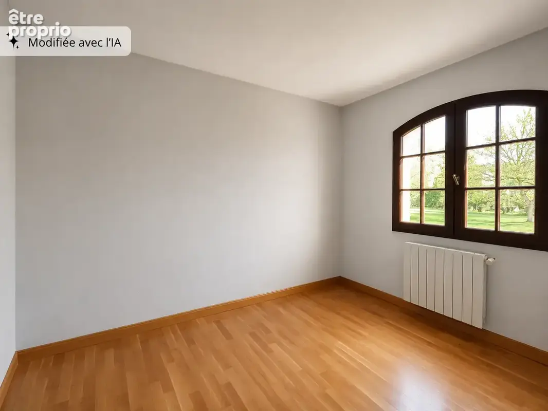 Grande maison avec terrasse, terrain de 2 500 m2 - photo 11