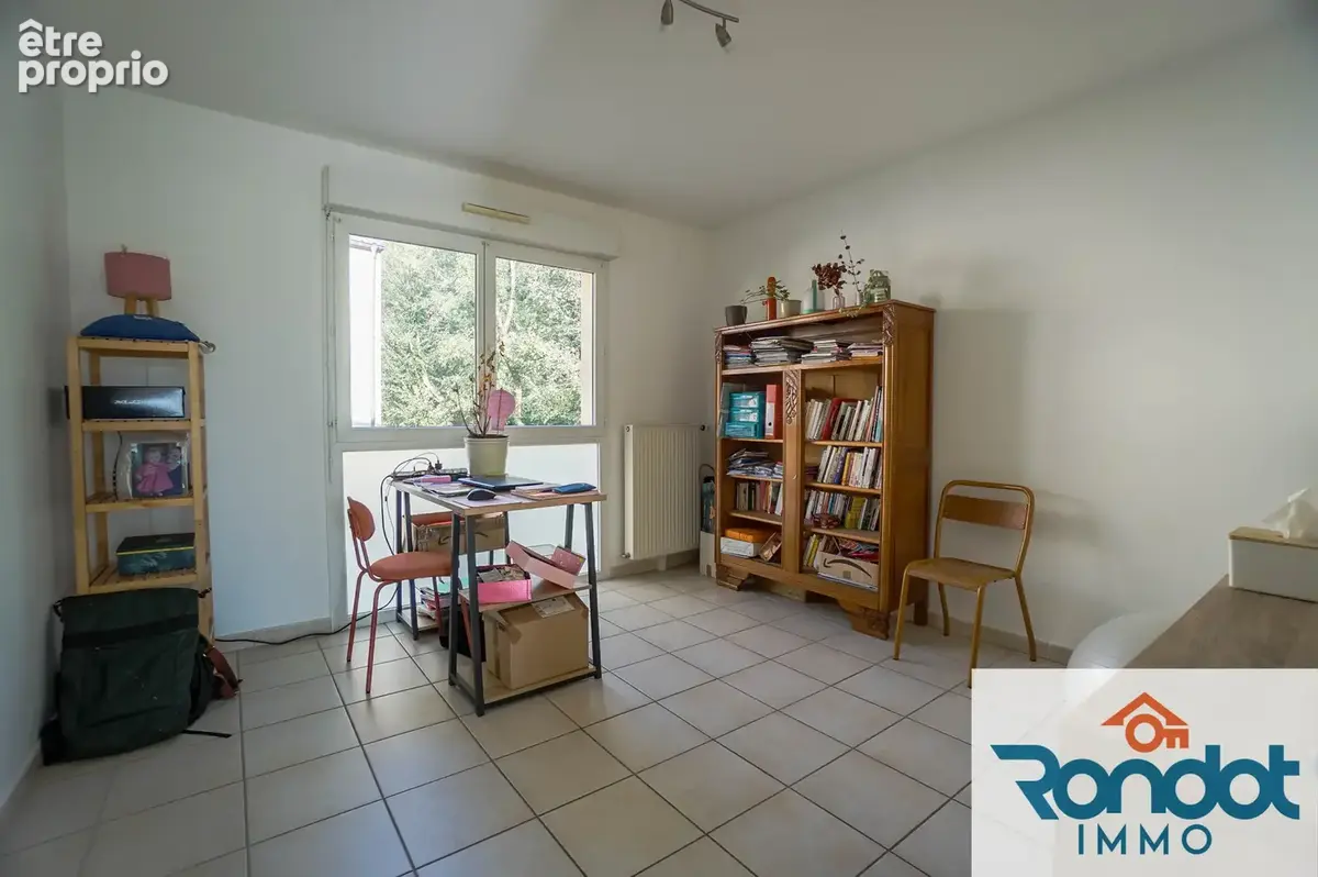 Maison 6 pieces/4 chambres/130 m2/jardin/terrasse/garage - photo 10