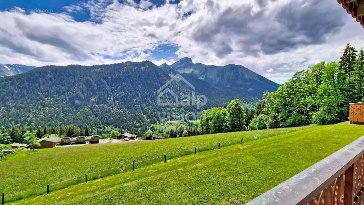 Maison à CHATEL
